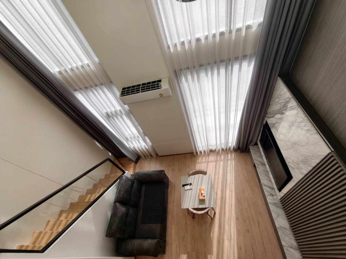 รูป ให้เช่า เซ็นทริค รัชโยธิน Duplex 1 ห้องนอน 1 ห้องน้ำ ราคา 21,000 บาท - รูปที่ 3/12