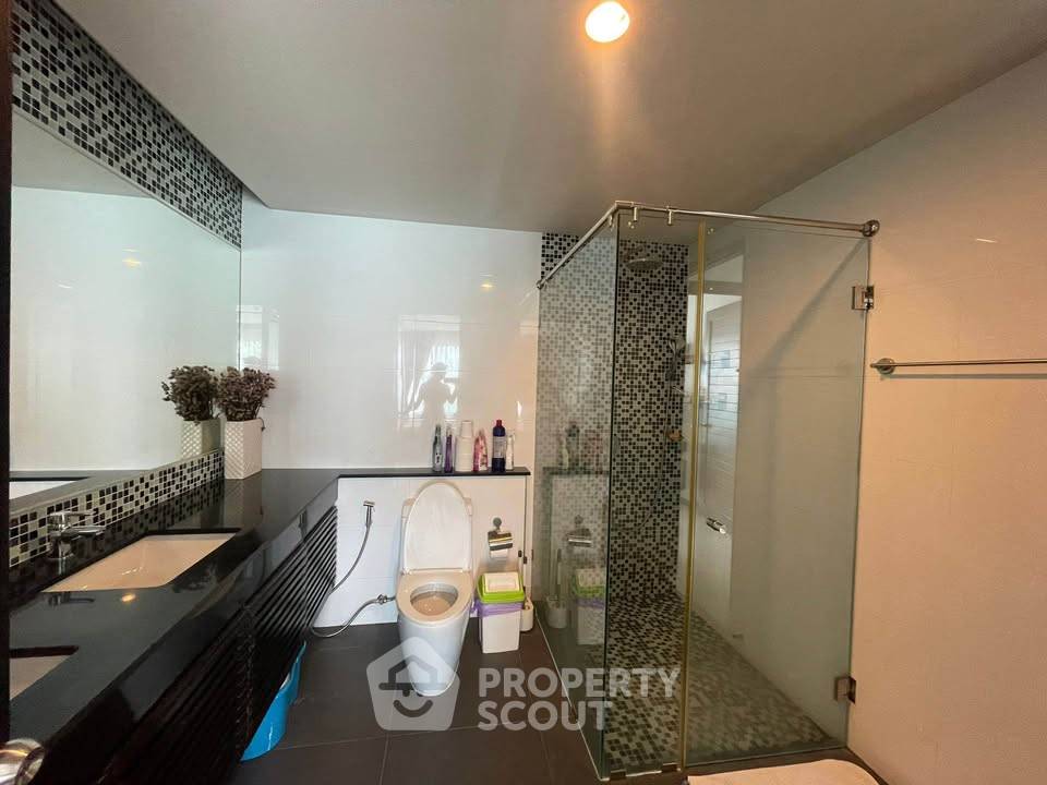 รูป คอนโด 1 ห้องนอน พื้นที่กว้าง 117 ตร.ม. Kamala Regent Condominium (ID 3011388) - รูปที่ 4/14