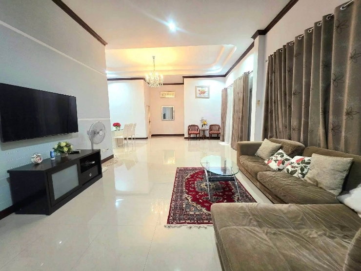 รูป #บ้านว่างให้เช่า

หมู่บ้านนาวีเฮ้าส์28(หนองตะเคียน) - รูปที่ 3/14