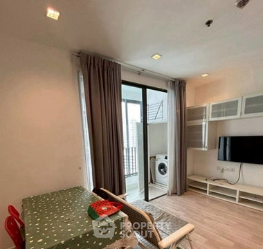 คอนโด 2 ห้องนอน ใกล้ BTS กรุงธนบุรี 80 ม. Ideo Mobi Sathorn (ID 3197273)