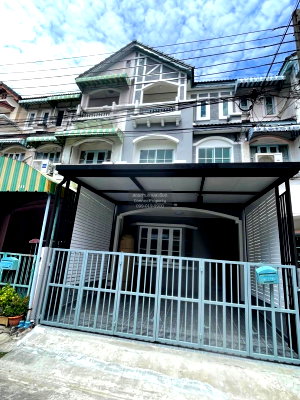 Townhouses for sale Samut Prakarn : For Sale Townhouse/Townhome  , Park Gallery Srinakarin , wide frontage , Bang Pla , Bang Phli , Samut Prakarn , CX-124870 ✅ Live chat with us ADD LINE @connexproperty ✅