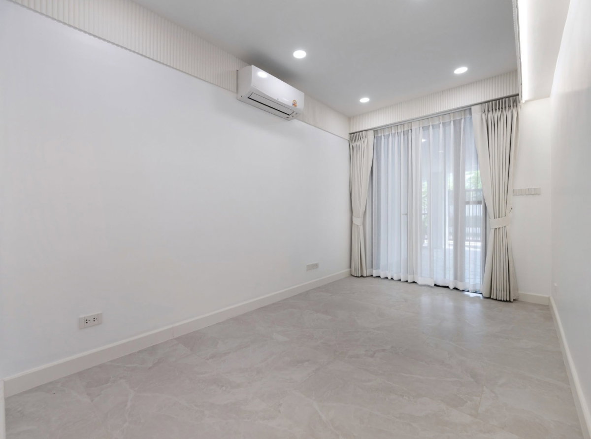 รูป WS8353 🏡 ให้เช่า Townhome 4 ห้องนอน | ปรีดี พนมยงค์ 42 – สุขุมวิท 71 (พระโขนง) เพียง 120,000 บาท/เดือน - รูปที่ 16/20