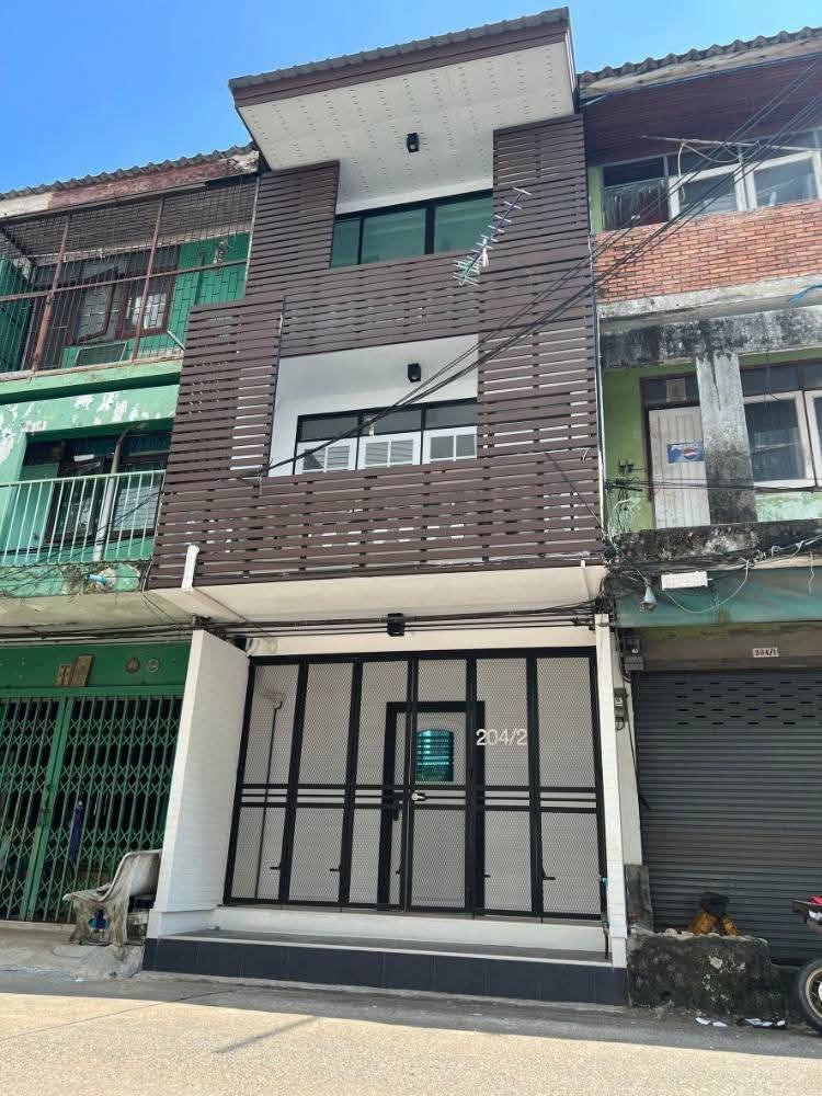 ให้เช่า ด่วน Home Office/ ทาวน์โฮม ซอยสุขุมวิท 95 ใกล้ BTS บางจาก เพียง 400 เมตร (HO6916)