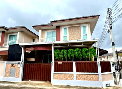 Houses for sale : Beautiful and comfortable house for sale: Detached house in Grand PMC Village7, Nong Prue, Pattaya.