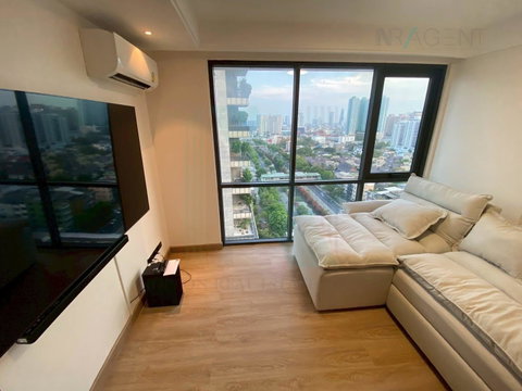 For Rent Condo REGAL SATHON - NARADHIWAS Building 1, Floor 20,2 bed room, Room size 41 sqm