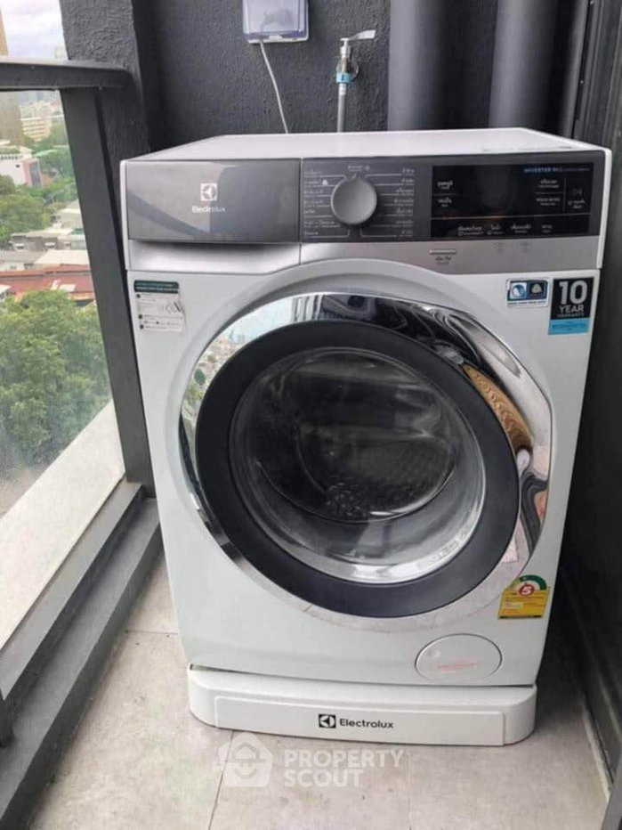 รูป คอนโด 1 ห้องนอน Regal Sathon-Naradhiwas ย่านสาทร (ID 3206191) - รูปที่ 9/9
