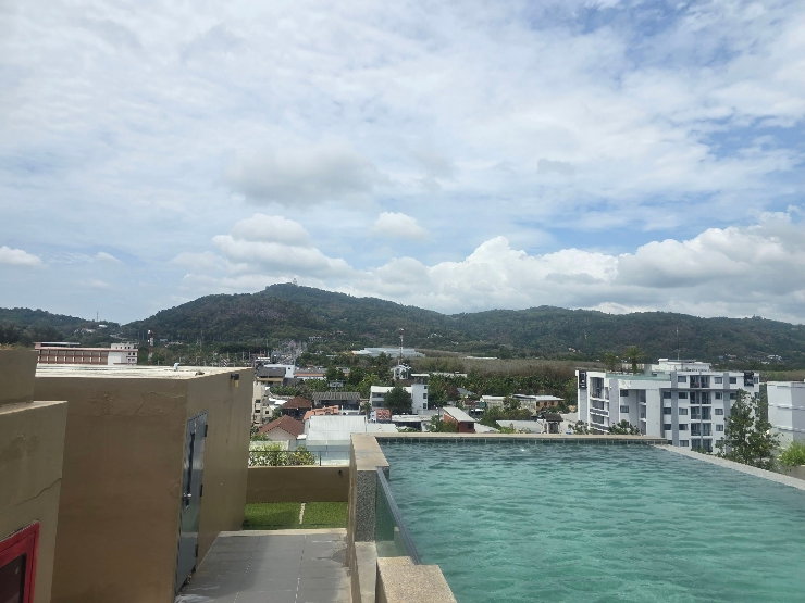 picture Dee Lak Condo, behind HomePro, celebrates, renting 18k per month, near the beach.  - 17/20