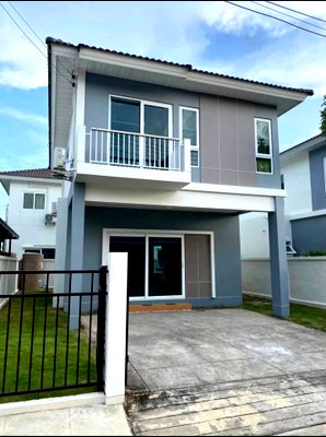 Houses for rent Chiang Mai : Supalai Bella, Mae Hia Intersection, Detached house for rent in a great location, close to the city, flood-free area.