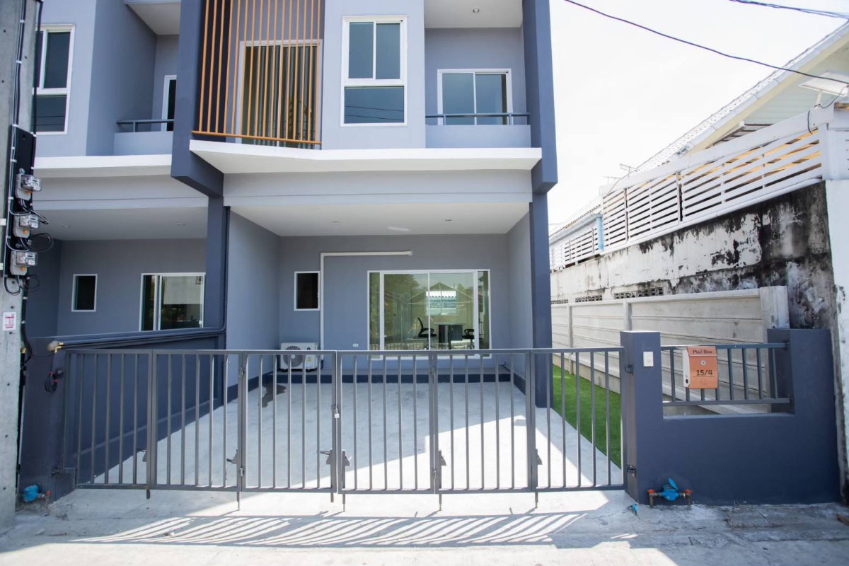 รูป 🏡เช่าด่วน 25,000 บาท  🏰ทาวน์​โฮม 3 ชั้น ล้ำเลิศทาวน์โฮม หลังมุม!!! 🏡โครงการ ย่าน สวนหลวง ถ.เฉลิมพระเกียรติ 14 แยก 18 * จดทะเบียนบริษัทได้  - รูปที่ 2/23