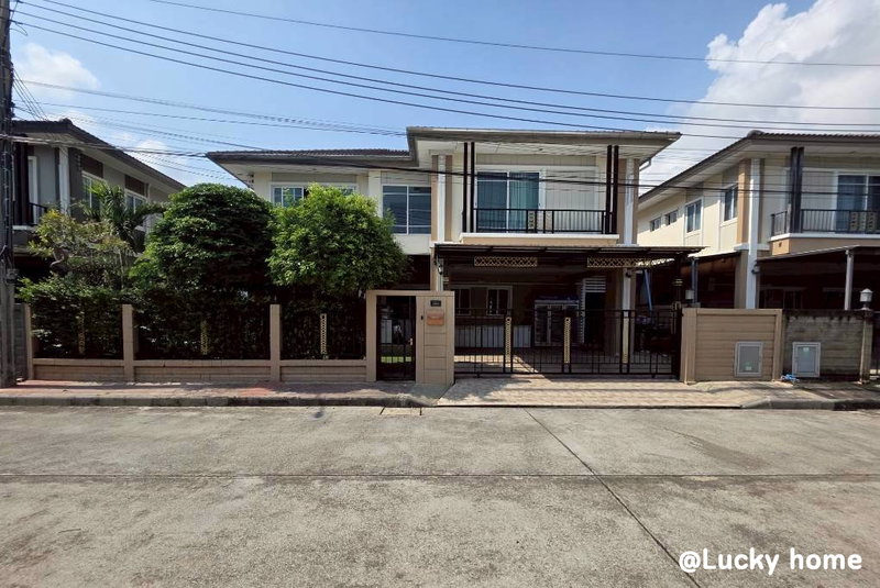 ขายบ้านเดี่ยว : ขายบ้านเดี่ยว 2 ชั้น โครงการภัสสร เพรสทีจ พัฒนาการ 38 บ้านหลังใหญ่สุดในโครงการ พร้อมอยู่