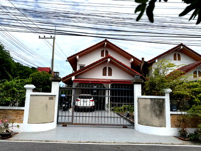 เช่าบ้านเดี่ยว ชลบุรี : ให้เช่าบ้านเดี่ยว หมู่บ้านเสม็ดทองธานี 