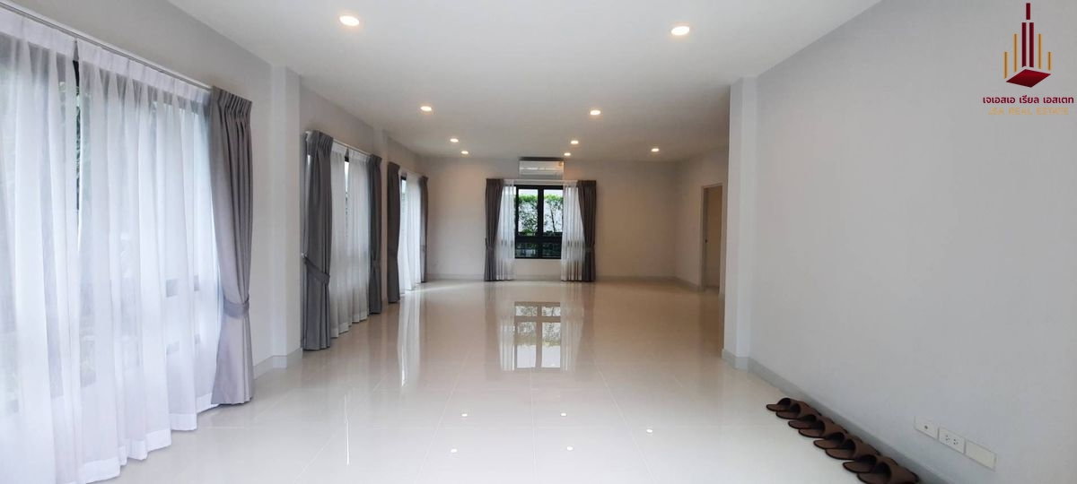 picture ✨ For Rent: CENTRO Vibhavadi✨ 💰 Only 69,000 THB/month - 4/5
