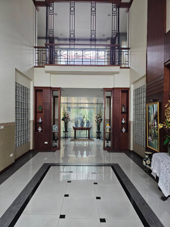 รูป 🏡 โอกาสทอง!! คฤหาสน์ส่วนตัวบนที่ดินกว่า 2 ไร่ เมืองเอก รังสิต - รูปที่ 24/37
