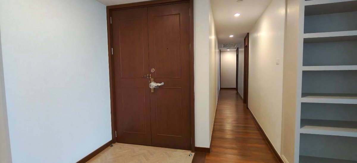รูป ให้เช่าคอนโดห้องใหญ่ All season mansion Rare Size 203 ตร.ม. ชั้น 31 | รีโนเวทใหม่ | วิวโล่ง | จอดรถประจำ 2 คัน - รูปที่ 4/14