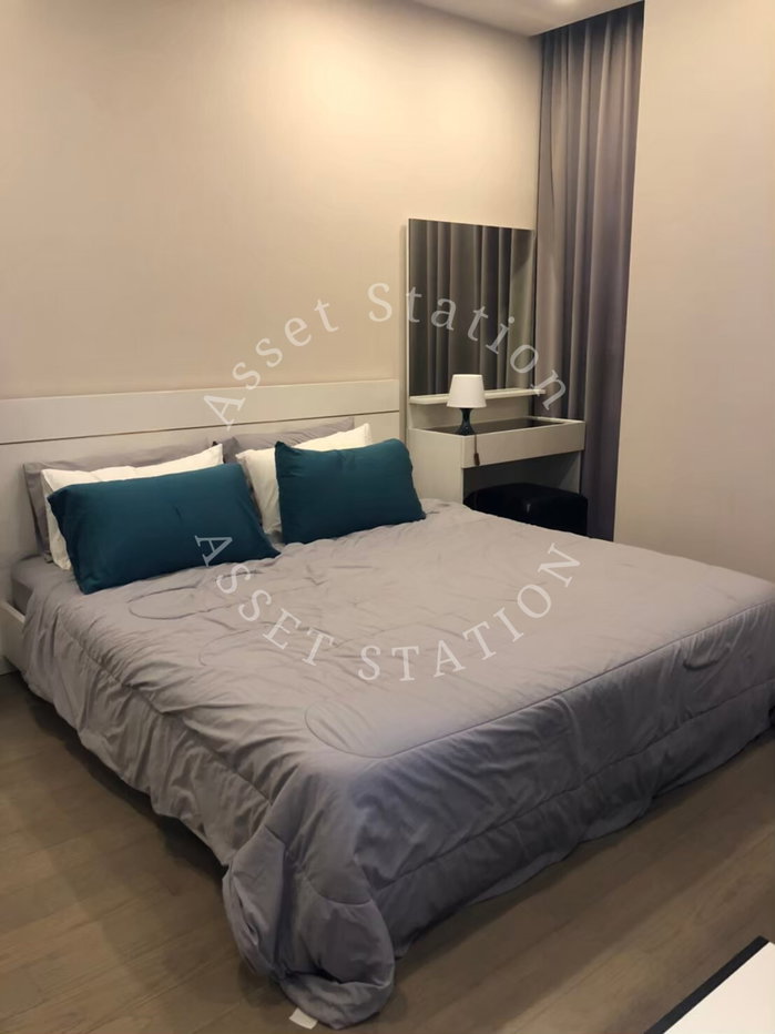 picture Ashton Asoke | ð
MRT Sukhumvit, near Terminal 21, Exchange Tower, and EmQuartier. - 2/8