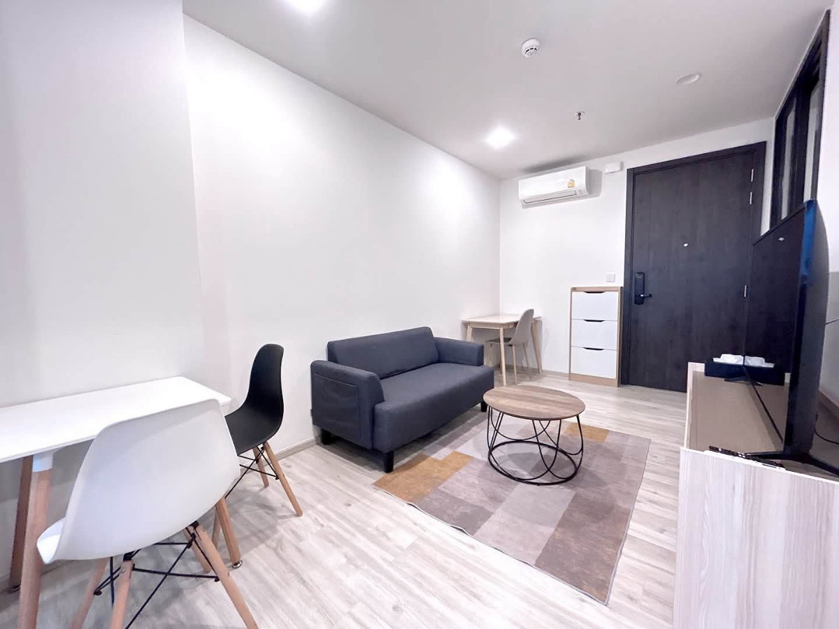รูป 🌳🌳For rent XT Huai Khwang🌳🌳 ห้องสวย พร้อมอยู่ แต่งสวย จัดเต็ม มีหลายห้องให้เลือกชม ID LINE : @190evxgl - รูปที่ 6/12