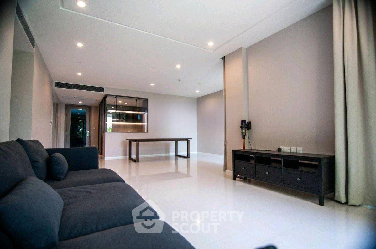 รูป ใกล้ MRT บางโพเพียง 100 ม. | คอนโด 2 ห้องนอน 145 ตร.ม. 333 Riverside (ID 2369037) - รูปที่ 1/3