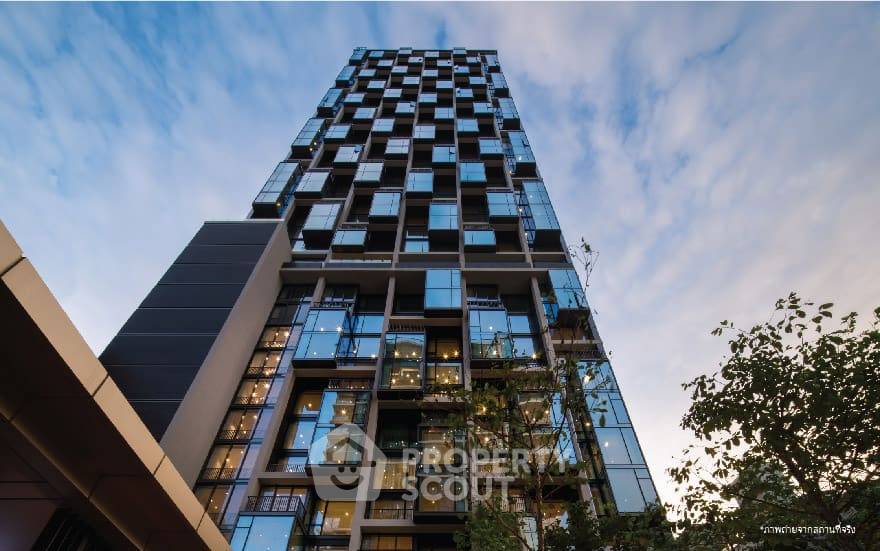 picture 23rd-Floor 2-BR At 28 Chidlom Near BTS Chit Lom (ID 3205418) - 2/15