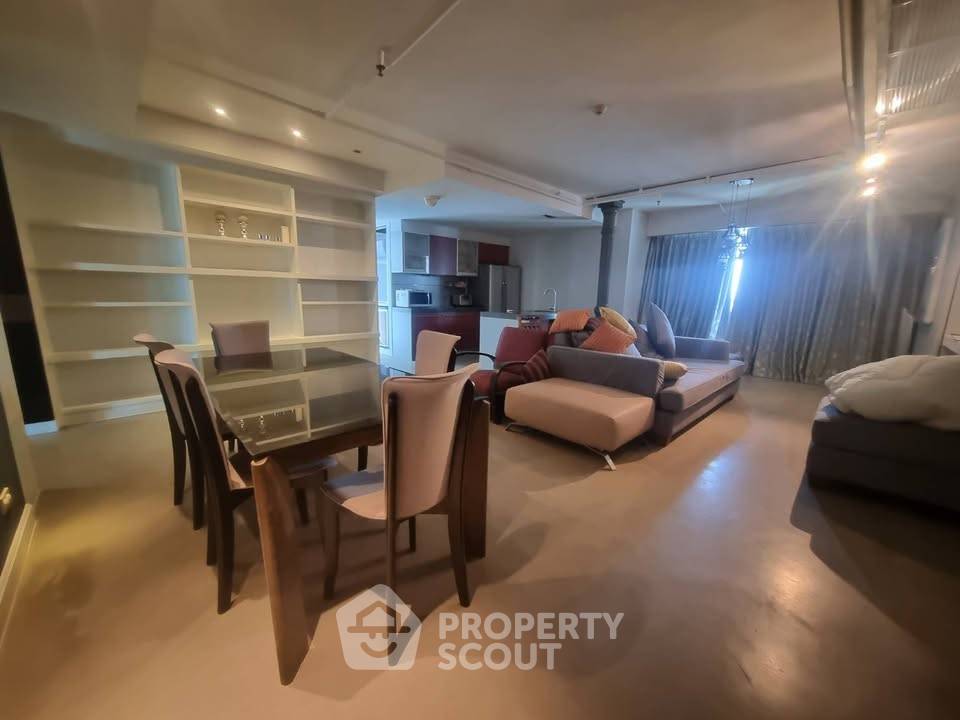 picture 2-BR Condo In Urbana Langsuan 30th-Floor, 400m To BTS Ratchadamri (ID 2865452) - 5/5