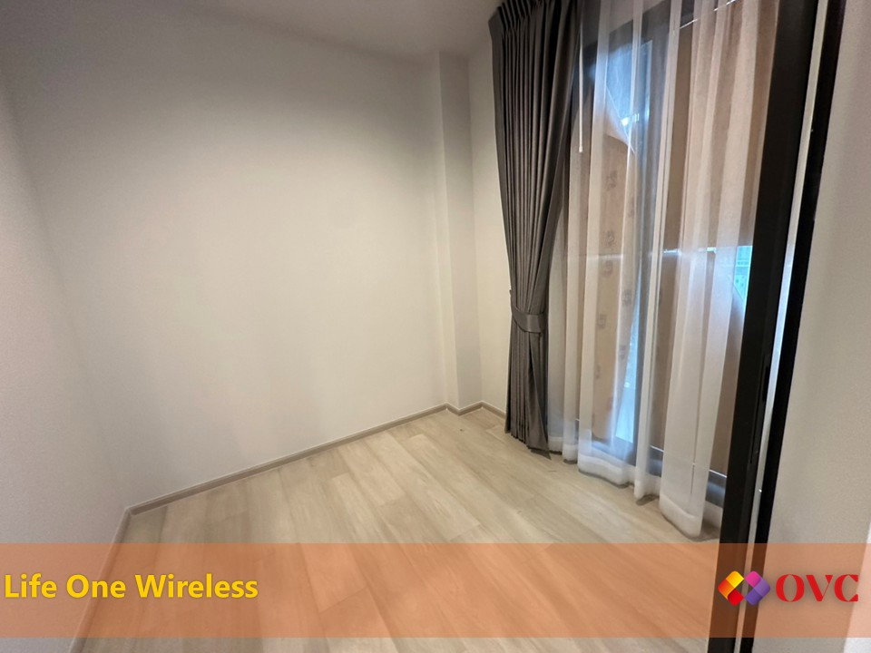 picture Ready Sale!! @Life One Wireless - 3/7