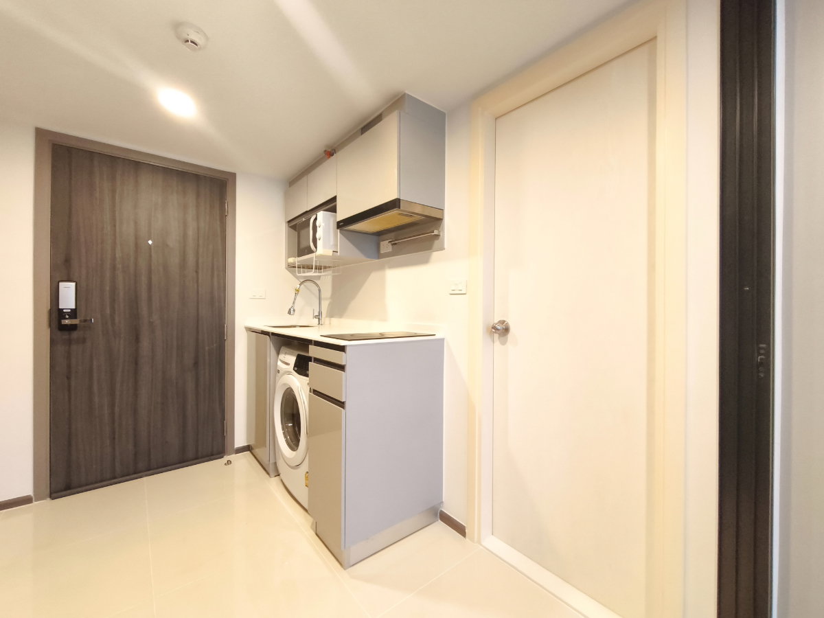 รูป Knightsbridge Space Rama 9 ห้องสวย ราคาดี สอบถามเพิ่มเติมได้ที่ Line @condorental - รูปที่ 9/11