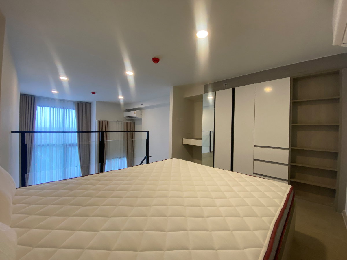 picture For Rent Origin Plug & Play Ramkhamhaeng Triple Station - 9/28