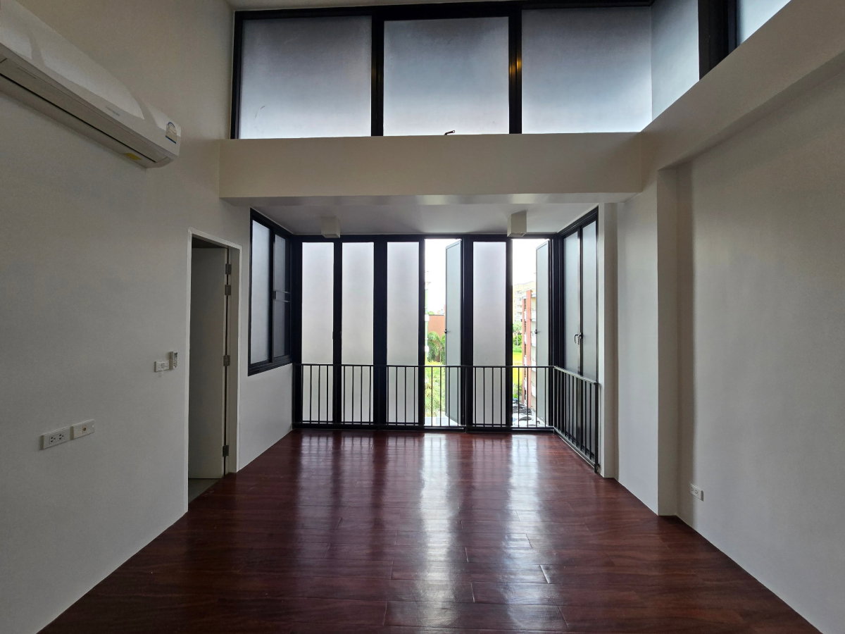 รูป ให้เช่า!! โฮมออฟฟิศ 4 ชั้น THE PENTAS รัชดา-พระราม9 (สำนักงาน,บ้านให้เช่า,บ้านเดี่ยวให้เช่า) - รูปที่ 17/21