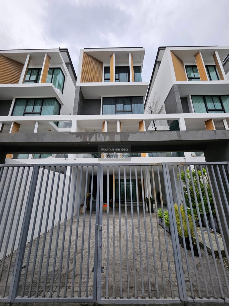 Townhouses for sale : For Sale Townhouse/Townhome  , Glam Glamorous Living , Lat Phrao , Lat Phrao , Bangkok , CX-169315 ✅ Live chat with us ADD LINE @connexproperty ✅
