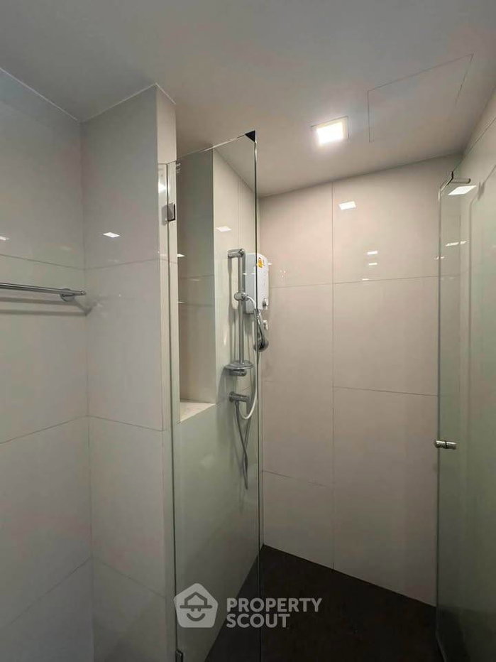 picture 200m To BTS On Nut: 1-BR Chambers On-Nut Station (ID 3205957) - 4/5