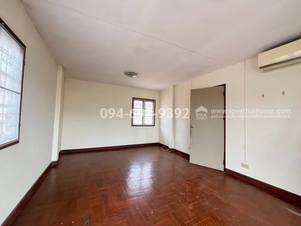 รูป บ้านเดี่ยว2ชั้นลาดกระบัง-ขุมทอง-ลำต้อยติ่ง หมู่บ้านเลคการ์เด้นโฮมหลังมุม พื้นที่ 54 ตรว.ราคาพิเศษ (ราคานี้ลดสุดๆ แล้ว พร้อมจบ คุยต่อรองได้อีกนิดหน่อย) - รูปที่ 10/25