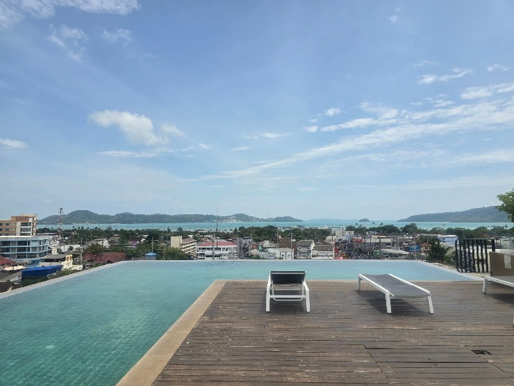 picture Dee Lak Condo, behind HomePro, celebrates, renting 18k per month, near the beach.  - 16/20