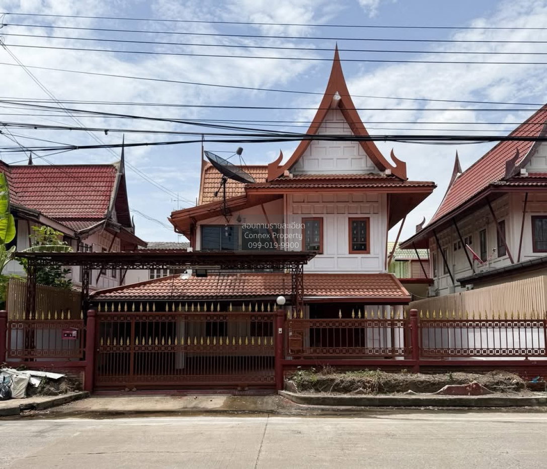 รูป เช่าบ้าน หมู่บ้าน เรือนไทย บางบัวทอง บางบัวทอง นนทบุรี CX-169767 ✅ ทักไลน์ @connexproperty ตอบทันที ทีมงานมืออาชีพ ✅ - รูปที่ 1/12