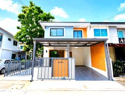 Townhouses for sale Lotus's north ratchapruek : For Sale Townhouse/Townhome  , Pruksa Prime Bangphlu-Ratchapruk , corner unit , wide frontage , newly renovated , Bang Rak Yai , Bang Bua Thong , Nonthaburi , CX-169014 ✅ Live chat with us ADD LINE @connexproperty ✅