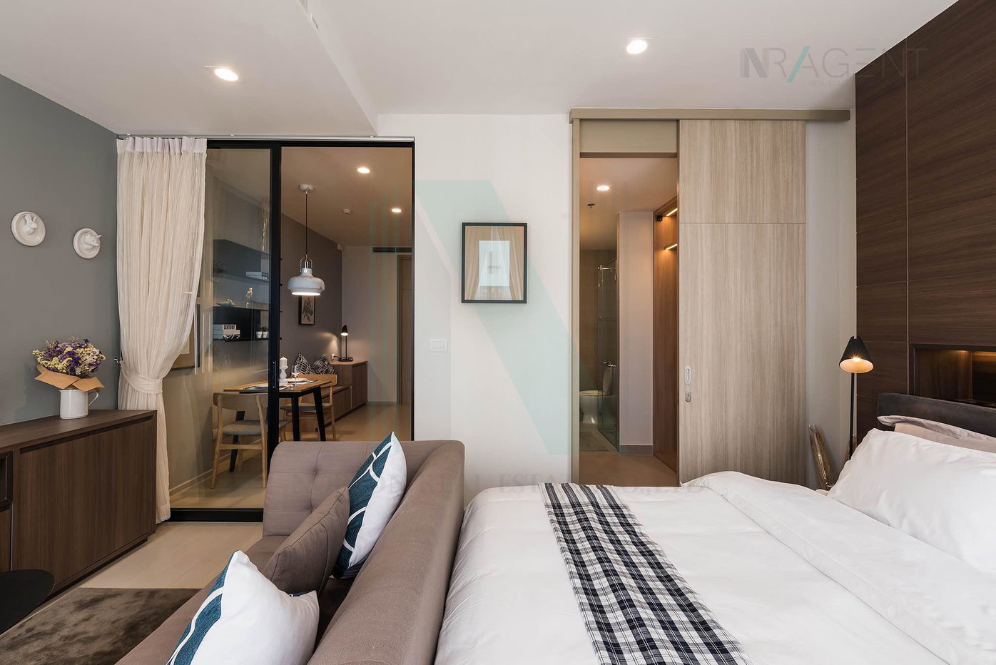 รูป 📣Nice room!📣 ให้เช่าคอนโด โนเบิล เพลินจิต อาคาร B ชั้น 24 สตูดิโอ ขนาด 46.00 ตรม ใกล้ ห้างสรรพสินค้า Central Embassy - รูปที่ 4/8
