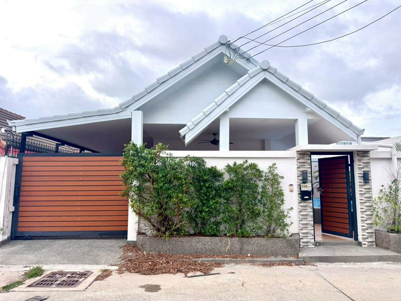 ให้เช่า Suksabai Pool Villa ขนาด 4 ห้องนอน 5 ห้องน้ำ เฟอร์ครบ พร้อมเข้าอยู่