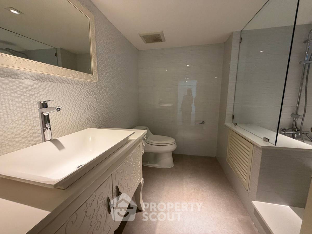 รูป คอนโด 2 ห้องนอน โครงการ The Emporio Place ใกล้ BTS พร้อมพงษ์ (ID 2455279) - รูปที่ 27/29