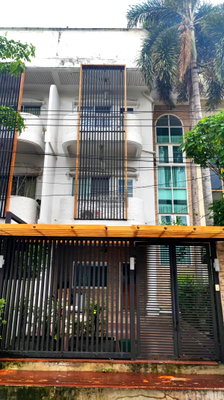 ทาวน์โฮมให้เช่า : เช่าทาวน์เฮ้าส์/ทาวน์โฮม  หมู่บ้าน 84 แมนชั่น MRT-ลาดพร้าว 71 (สายสีเหลือง) วังทองหลาง เขต วังทองหลาง กรุงเทพ CX-169634 ✅ ทักไลน์ @connexproperty ตอบทันที ทีมงานมืออาชีพ ✅