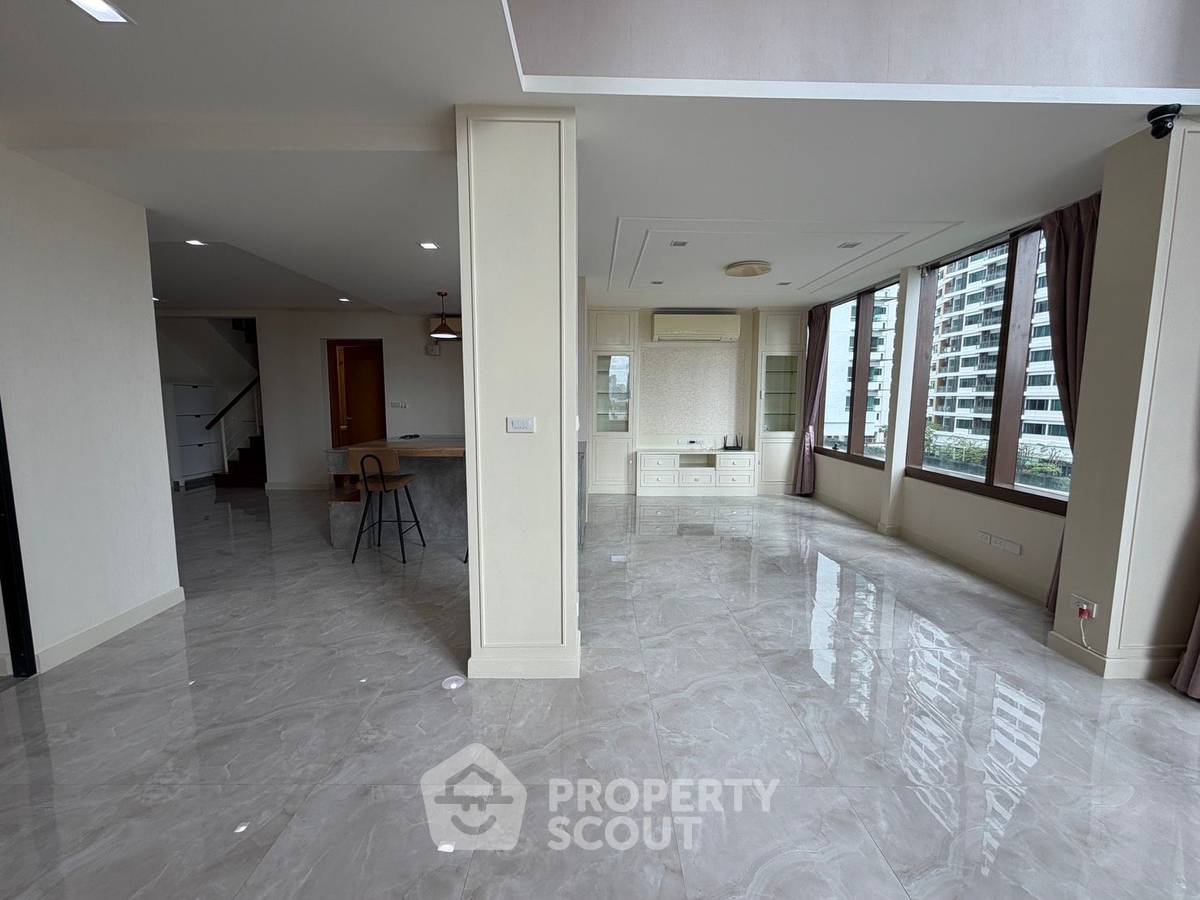 รูป คอนโด 2 ห้องนอน โครงการ The Emporio Place ใกล้ BTS พร้อมพงษ์ (ID 2455279) - รูปที่ 19/29