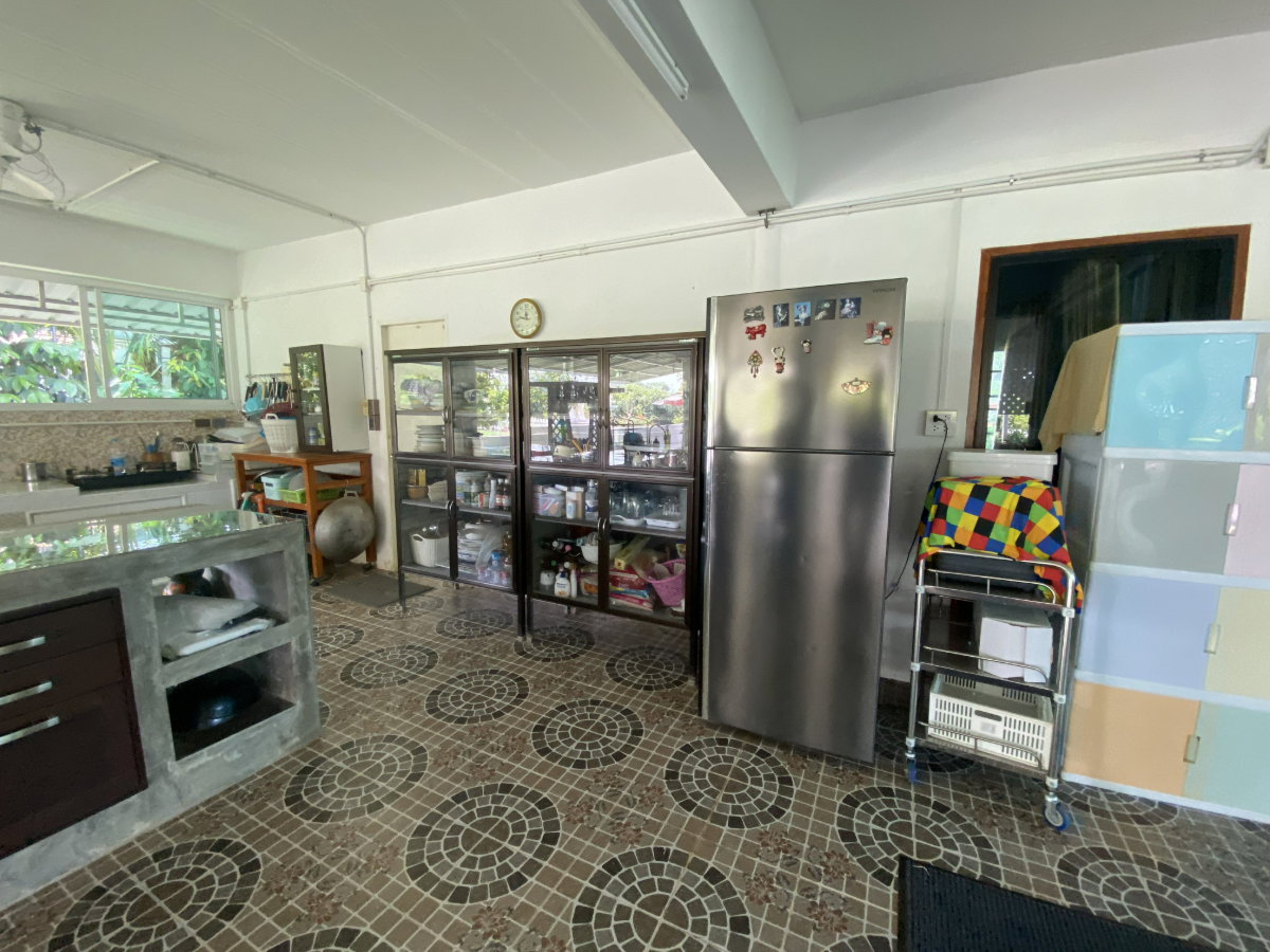 picture Resort-Style Garden House for Sale – Ready to Move In - 8/12