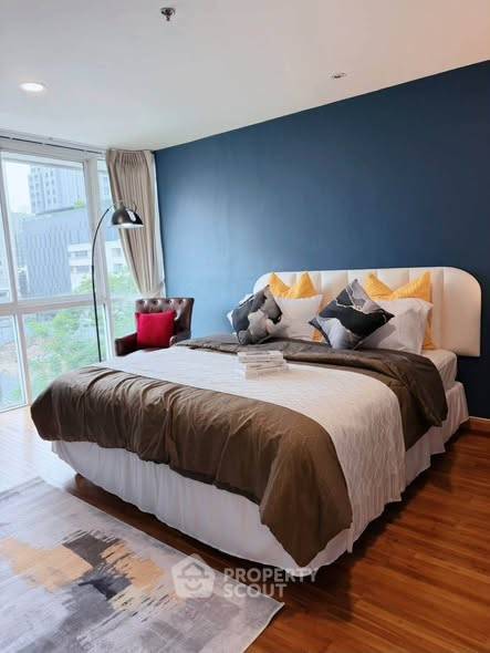 รูป คอนโด 2 ห้องนอน Serene Place Sukhumvit 24 ใกล้ BTS พร้อมพงษ์ (ID 3206568) - รูปที่ 3/7
