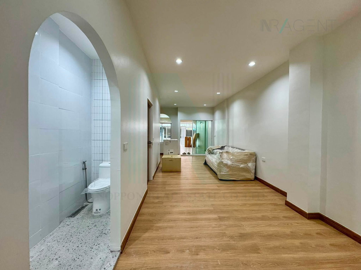 รูป ขายทาวน์เฮาส์ โครงการ บ้านอมรพันธ์ 9 2 ชั้น 3 ห้องนอน 3 ห้องน้ำ - รูปที่ 4/8