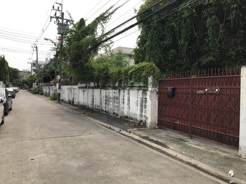 รูป ขายบ้านเดี่ยว 2 ชั้น 95 ตร.ว. 4 นอน 2 น้ำ โชคชัย 4 ซ.30 | เจ้าของขายเอง 9.5 ล้าน - รูปที่ 5/6