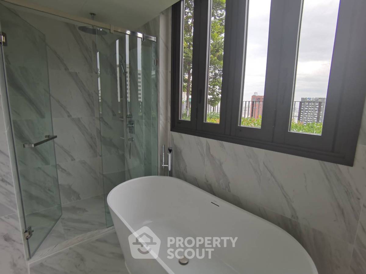 picture 24th-Floor 2-BR At Muniq Sukhumvit 23 Near MRT Sukhumvit (ID 512900) - 15/19