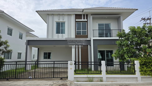 ขายบ้าน  ลลิลทาวน์ แลนซีโอ คริป เพชรเกษม-พุทธมณฑลสาย 4 อ้อมน้อย กระทุ่มแบน สมุทรสาคร CX-169272 ✅ ทักไลน์ @connexproperty ตอบทันที ทีมงานมืออาชีพ ✅