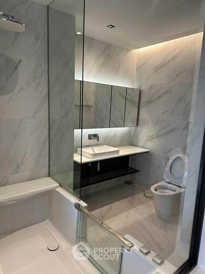 รูป คอนโด 2 ห้องนอน The Room Sukhumvit 38 ใกล้ BTS ทองหล่อ (ID 3206216) - รูปที่ 9/16