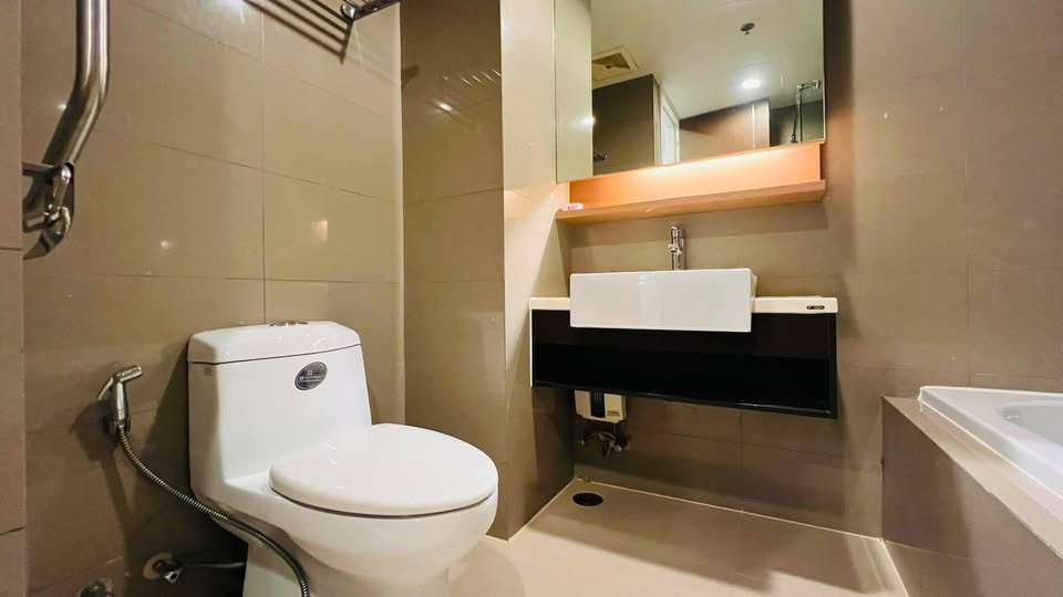 รูป เช่าคอนโด 15 Sukhumvit Residences/15 สุขุมวิท เรสซิเดนซ์ (F6908079) ID Line : @pccenter - รูปที่ 4/8