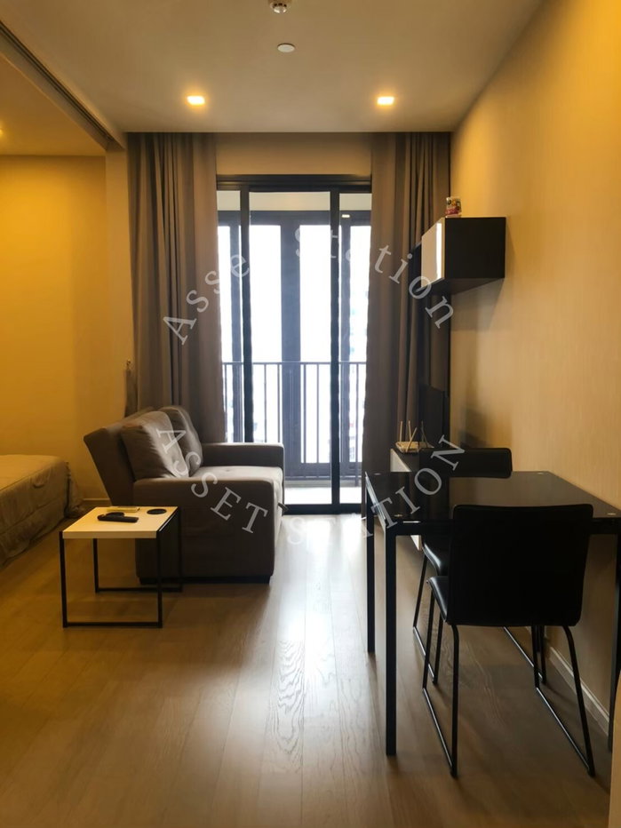 picture Ashton Asoke | ð
MRT Sukhumvit, near Terminal 21, Exchange Tower, and EmQuartier. - 1/8