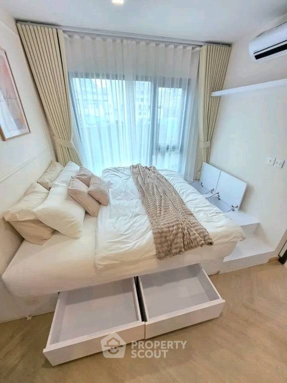picture 1-BR Life One Wireless Near BTS Phloen Chit (ID 3204549) - 9/10