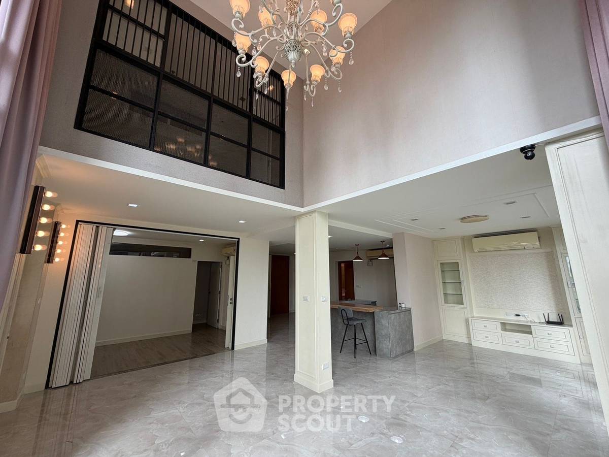 รูป คอนโด 2 ห้องนอน โครงการ The Emporio Place ใกล้ BTS พร้อมพงษ์ (ID 2455279) - รูปที่ 16/29