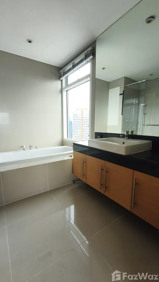 รูป ขาย คอนโด 3 ห้องนอน ในโครงการ ฟูลเลอตัน สุขุมวิท 6685165 - รูปที่ 2/14
